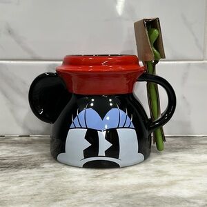 Disney Store Parks Classic Minnie Mouse Figural Mug with Flower Spoon NEW Box